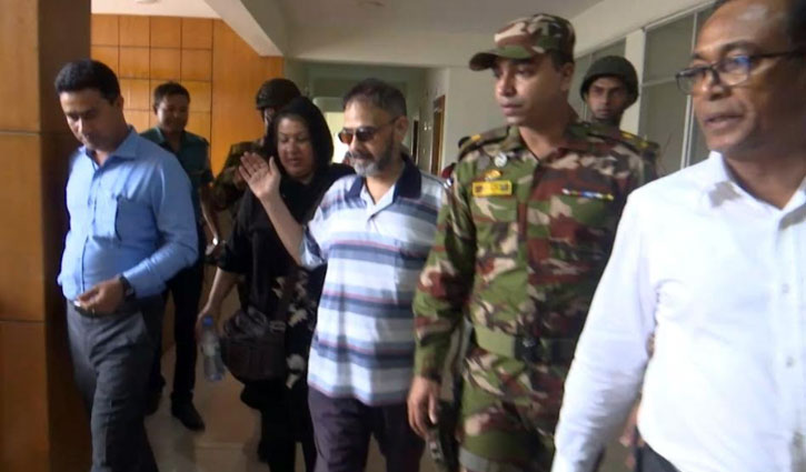 রংপুরে গুগল ম্যাপে পথ হারিয়ে ছিনতাইয়ের কবলে ইরানী দম্পতি, আটক ৪